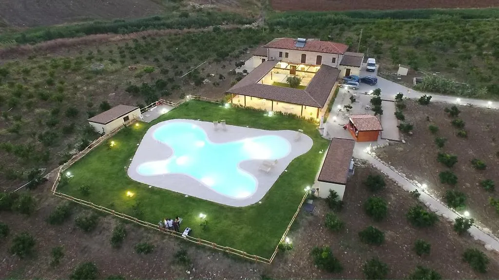 Acquaviva Platani Tenuta Lanza Il Mulino איטליה