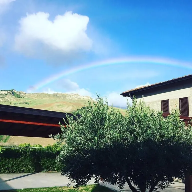 בית חווה Acquaviva Platani Tenuta Lanza Il Mulino איטליה