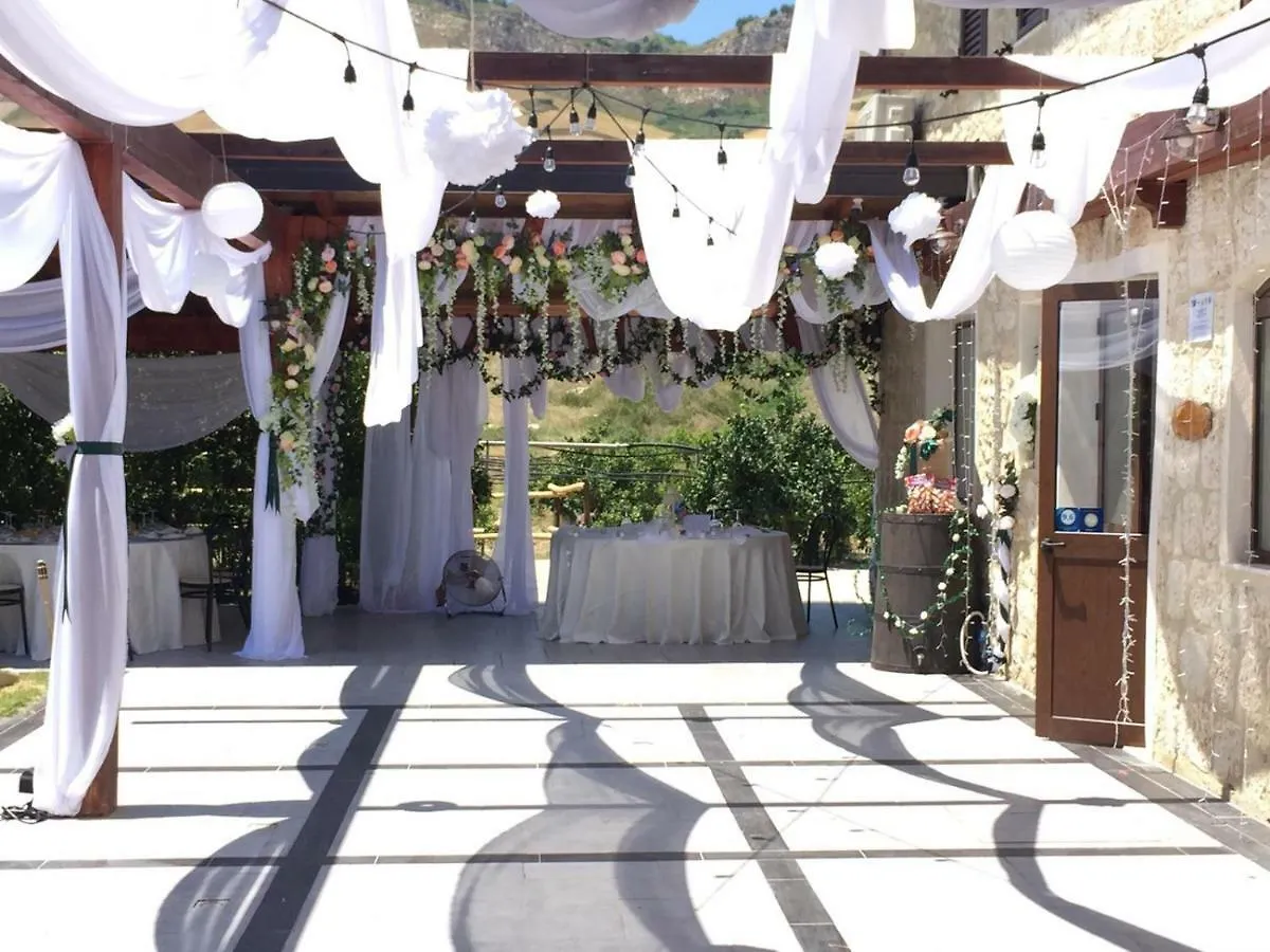 Tenuta Lanza Il Mulino Acquaviva Platani